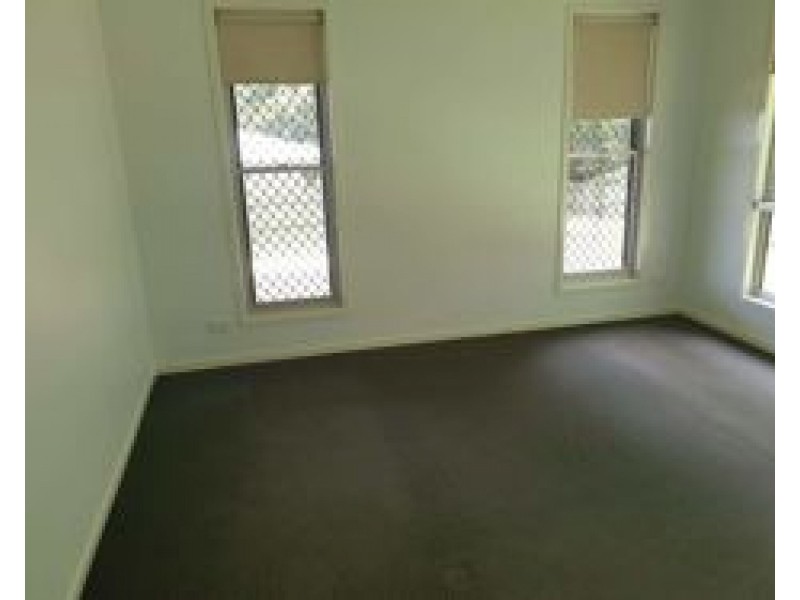 57B Jackson St, Sarina QLD 4737