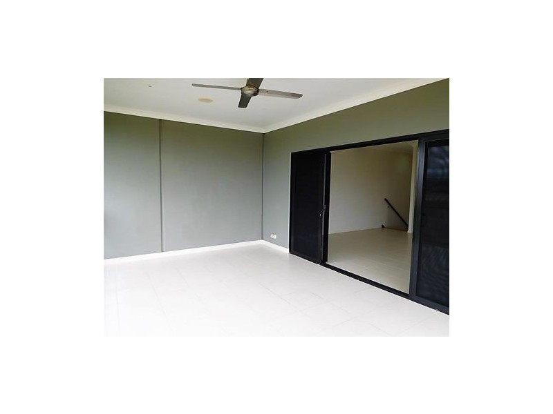 2/15 Hackett Street, Campwin Beach QLD 4737