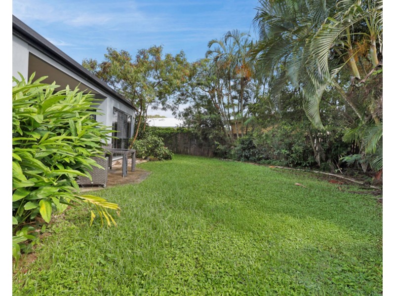 6 Fairmeadow Dr, Mount Pleasant QLD 4740