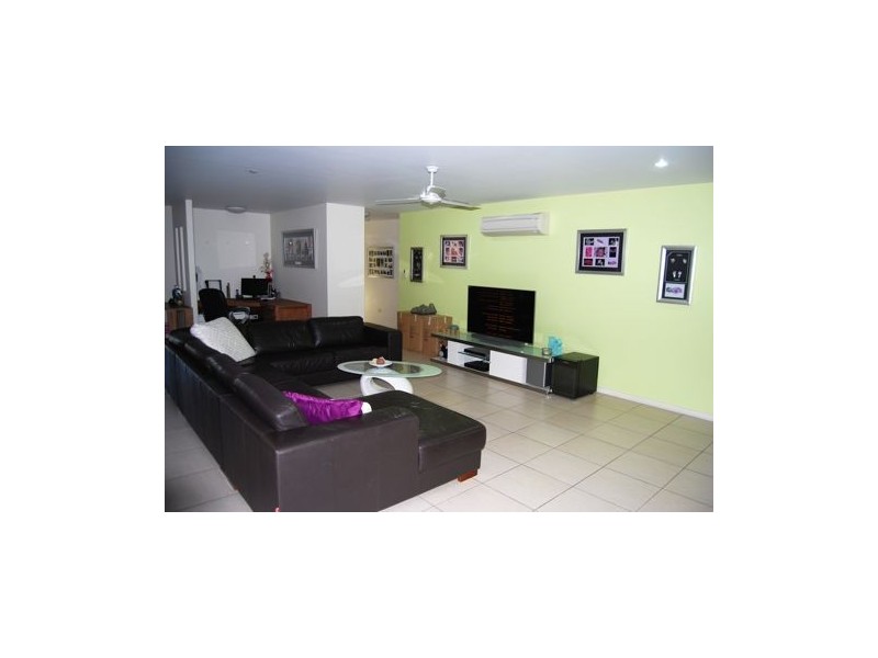 3 Vesta Lane, Ooralea QLD 4740