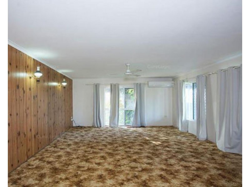 3B Rural View DR, Rural View QLD 4740