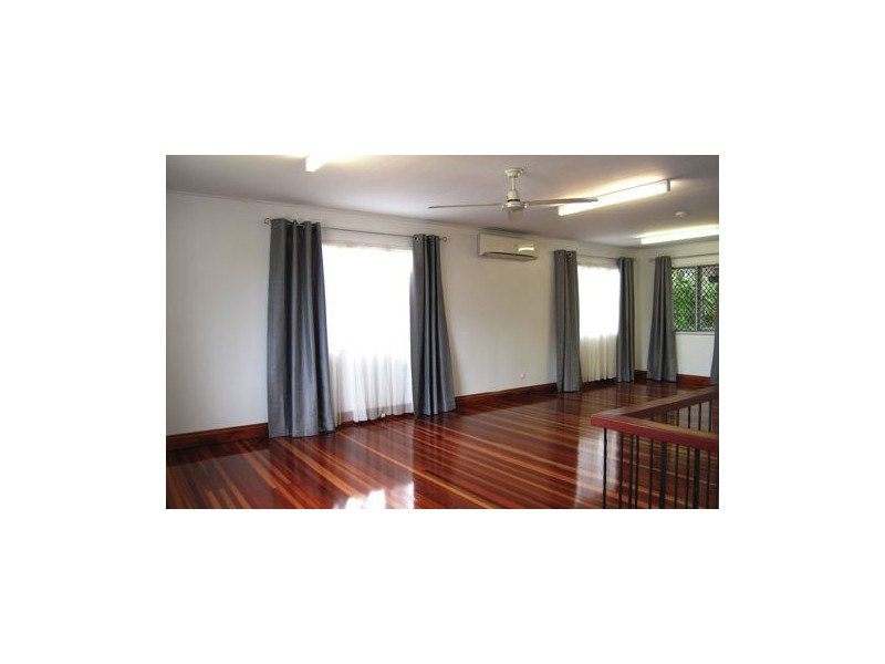 4 Zammit Street, North Mackay QLD 4740