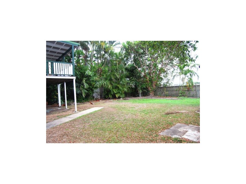 4 Zammit Street, North Mackay QLD 4740