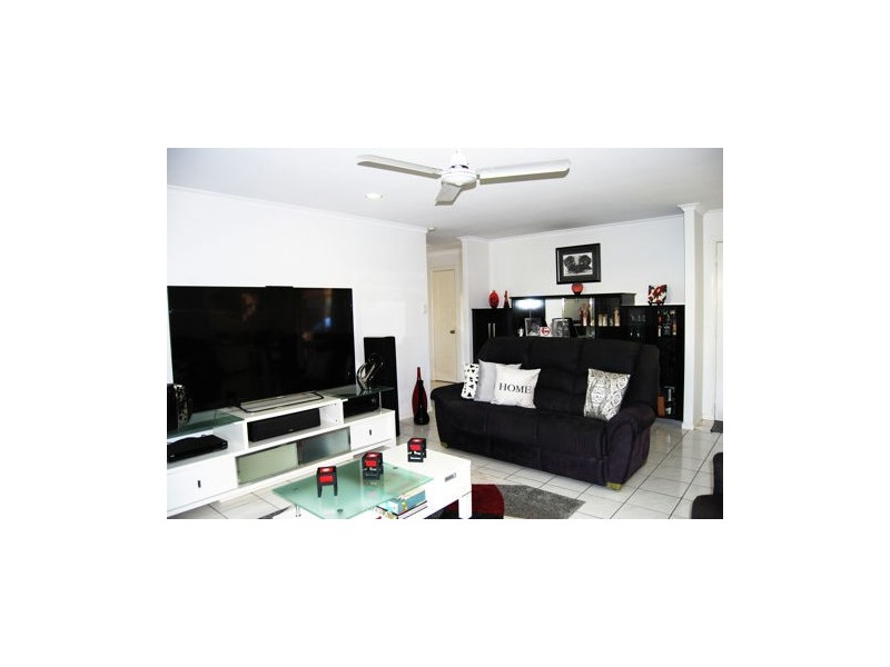 21 Avocado Crt, Beaconsfield QLD 4740