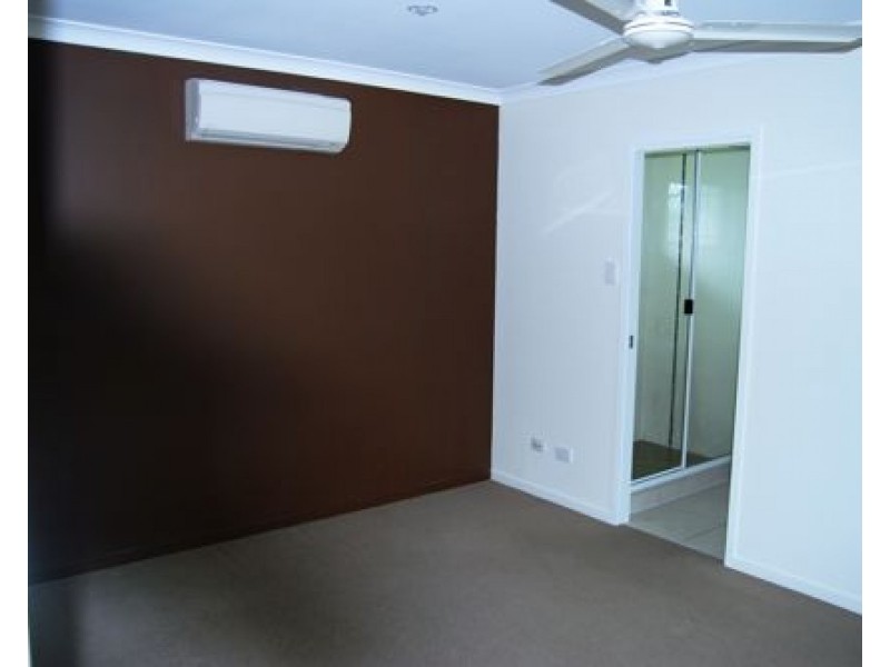 12 Hansen Court, Marian QLD 4753