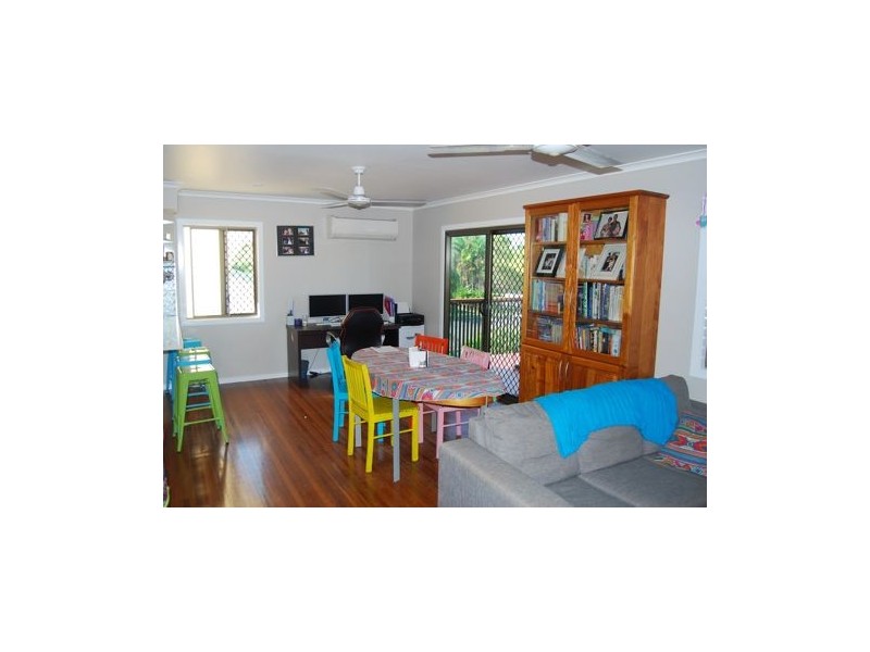4 Tellin Street, Shoal Point QLD 4750
