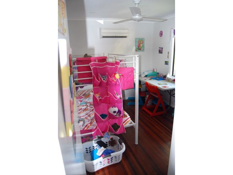 4 Tellin Street, Shoal Point QLD 4750
