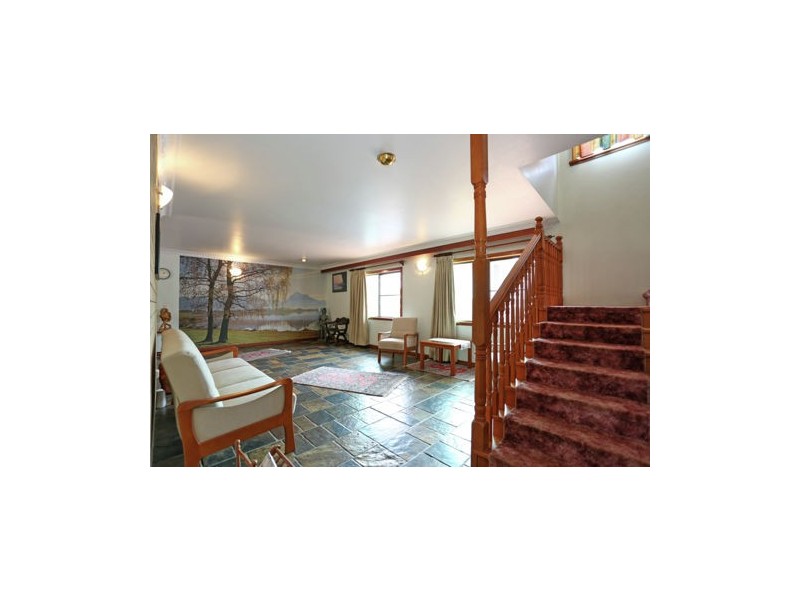 33 Hillside Terrace, Mount Pleasant QLD 4740