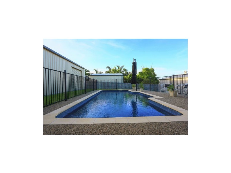 47 Hinze Crt, Rural View QLD 4740