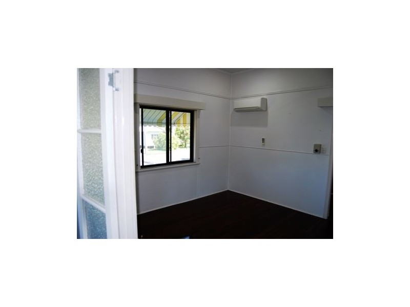 10 Mackenzie Street, West Mackay QLD 4740