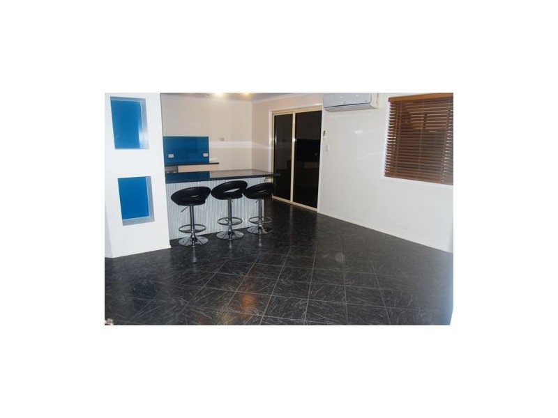 3 Abel Tasman Court, Rural View QLD 4740