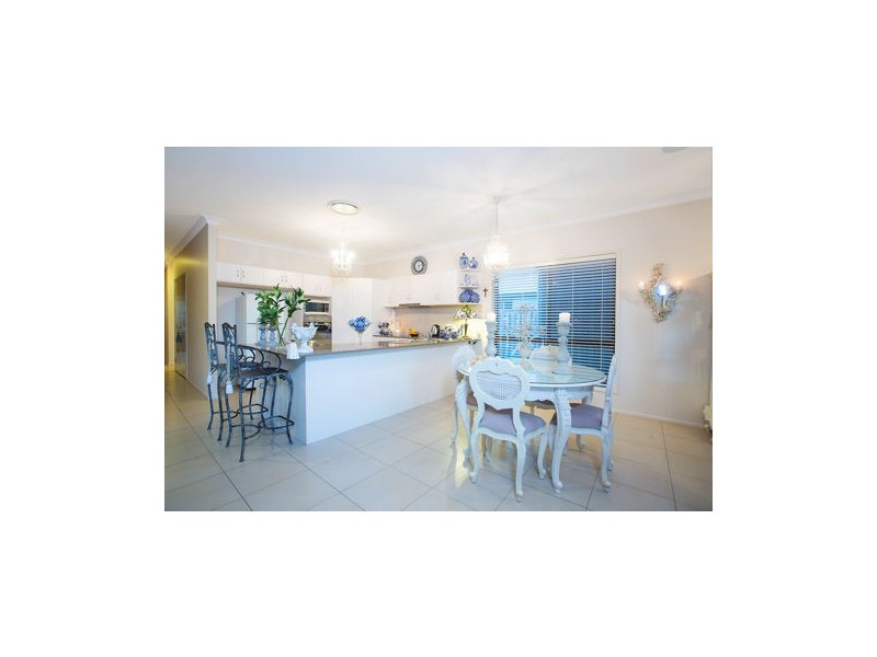 10 Miami Tce, Blacks Beach QLD 4740