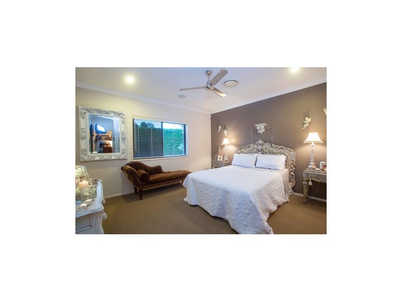 10 Miami Tce, Blacks Beach QLD 4740