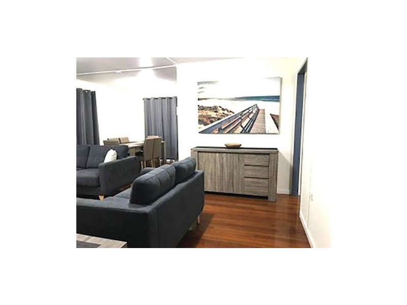 12 Hodges Crescent, Vincent QLD 4814