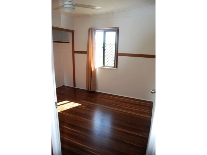 15 Wattle Street, Andergrove QLD 4740