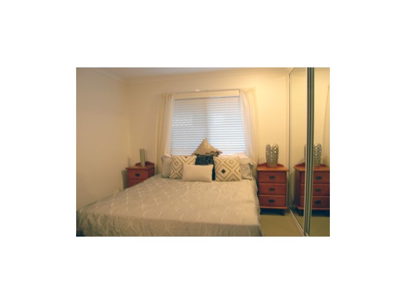 13 Murrays Rd, Glenella QLD 4740