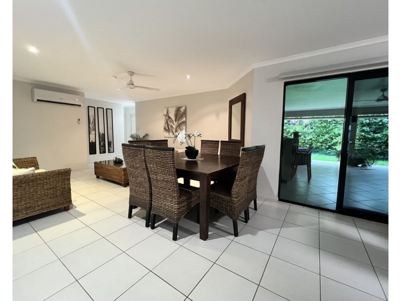 13 Murrays Rd, Glenella QLD 4740