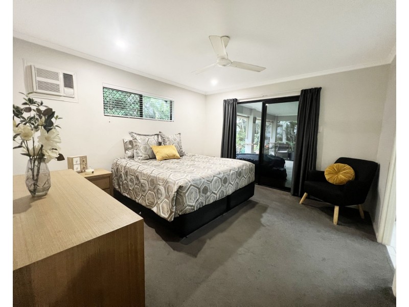 13 Murrays Rd, Glenella QLD 4740