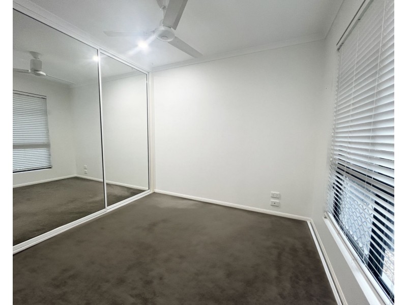 13 Murrays Rd, Glenella QLD 4740