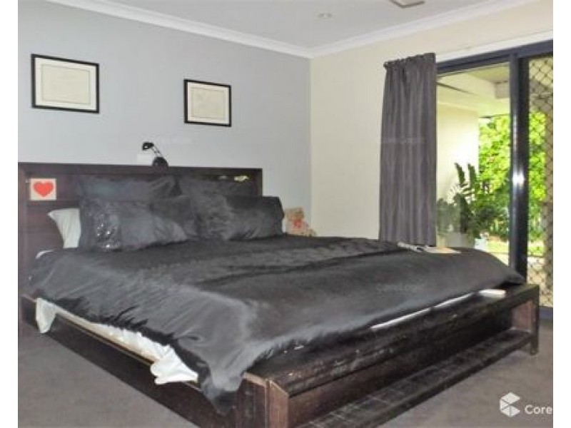 17 Wing Cr, Mount Pleasant QLD 4740