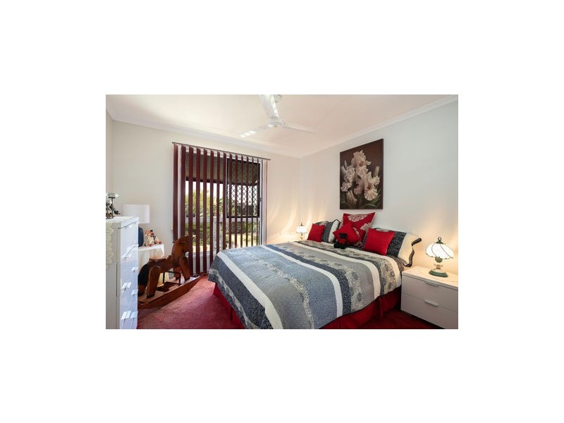8 Skye Crt, Beaconsfield QLD 4740