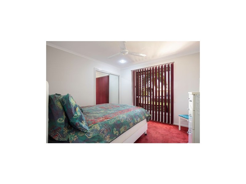 8 Skye Crt, Beaconsfield QLD 4740