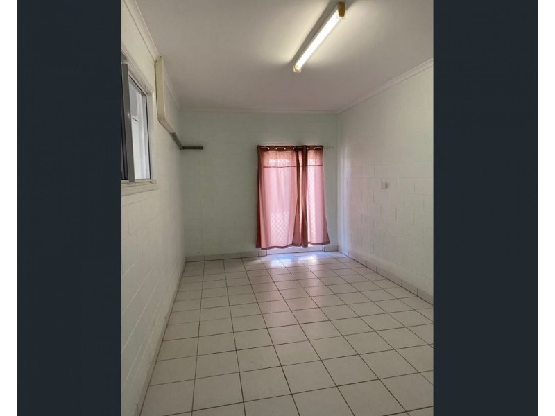 2/15 Keswick Ave, Slade Point QLD 4740