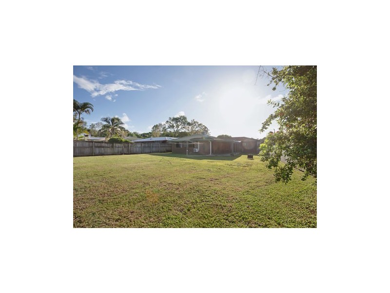 8 Murrays Rd, Mount Pleasant QLD 4740