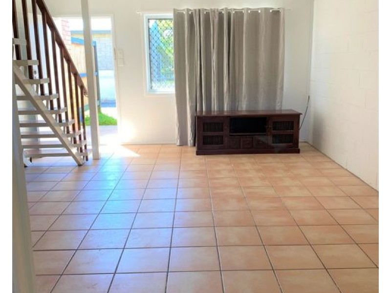 1/19 Thornber St, North Mackay QLD 4740