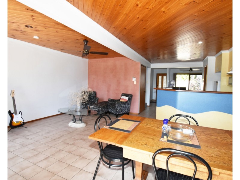 10/9 Homestead Bay Ave, Shoal Point QLD 4750