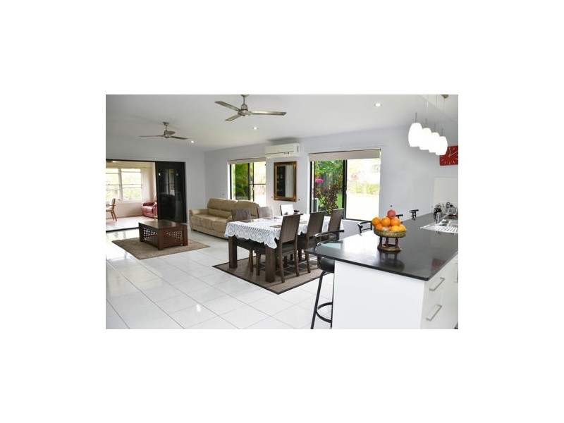 7 Roma Crt, Beaconsfield QLD 4740