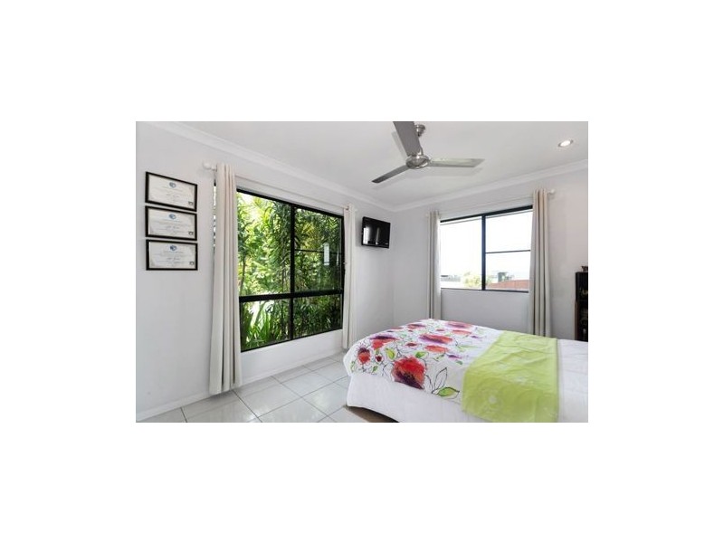 7 Roma Crt, Beaconsfield QLD 4740