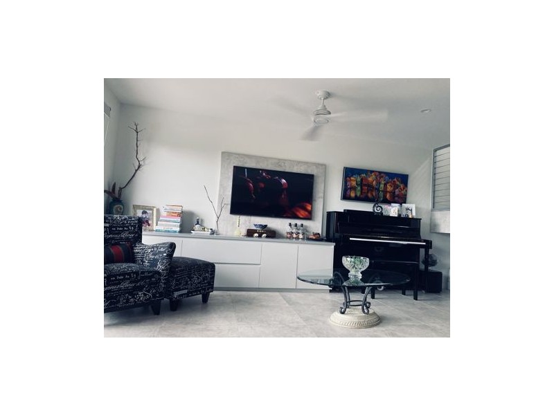 2 9 Homestead Bay Ave, Bucasia QLD 4750