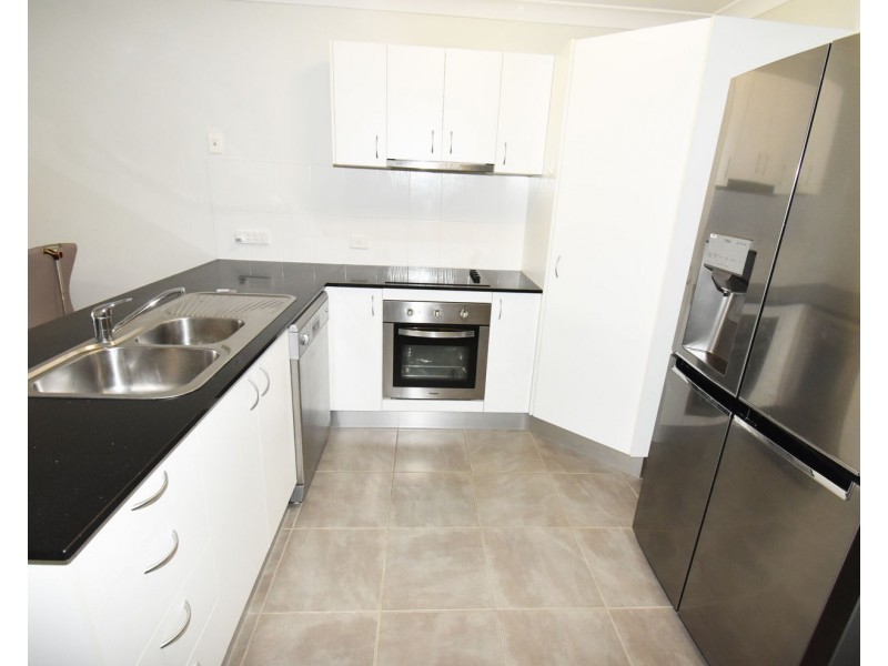 1/9 Galleon Circuit, Bucasia QLD 4750