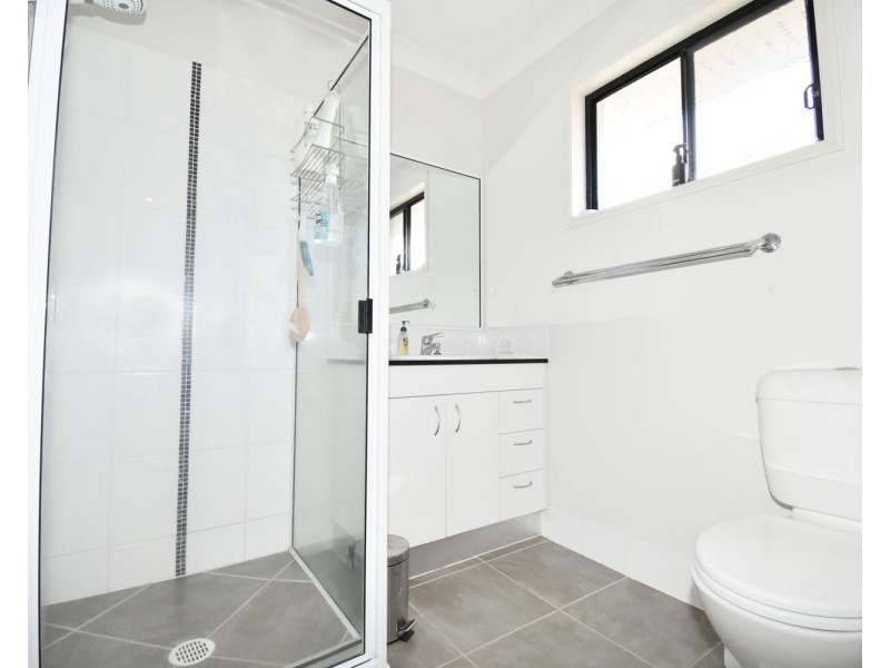 1/9 Galleon Circuit, Bucasia QLD 4750