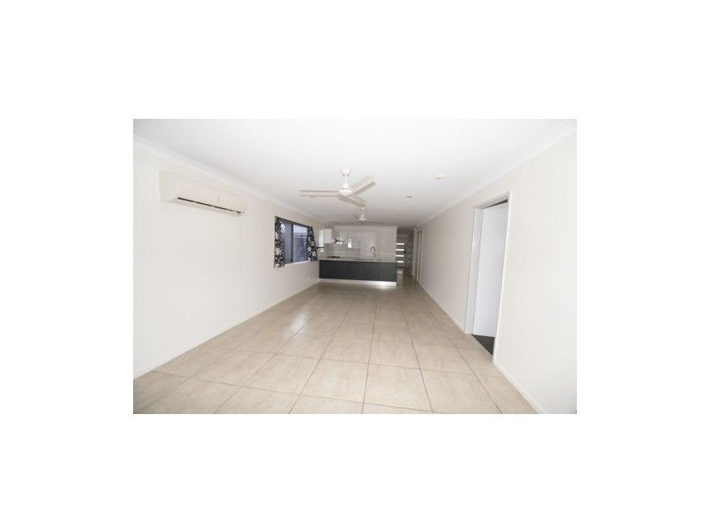 13 Somerset Dr, Andergrove QLD 4740