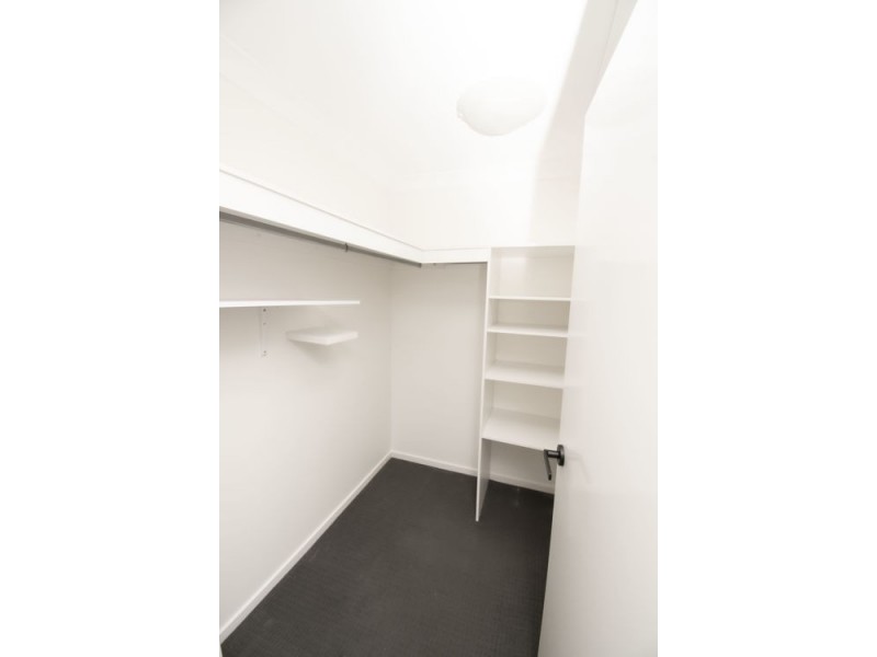 13 Somerset Dr, Andergrove QLD 4740