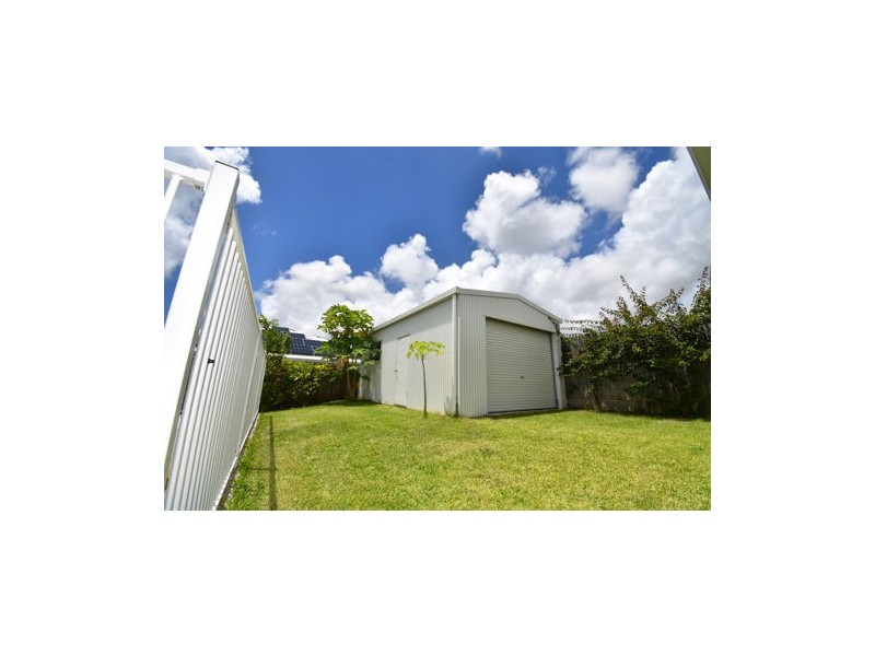 15 GRANGEWOOD AVENUE, Richmond QLD 4740