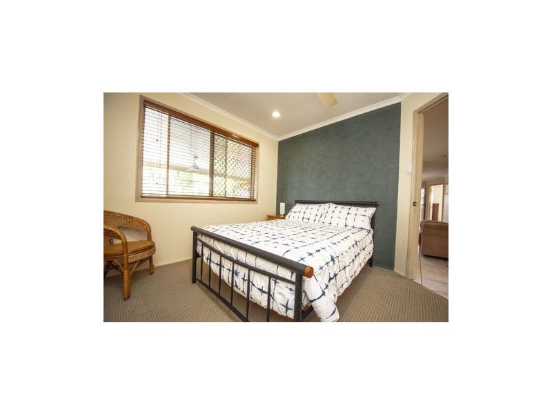 10 Muldoon Crt, Eimeo QLD 4740