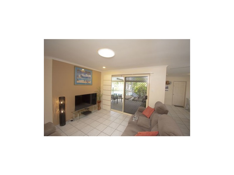 10 Muldoon Crt, Eimeo QLD 4740