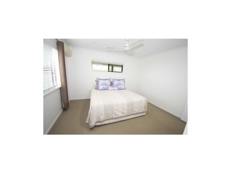 3 WEBB CRT, Rural View QLD 4740