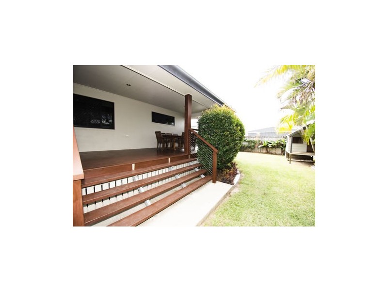3 WEBB CRT, Rural View QLD 4740