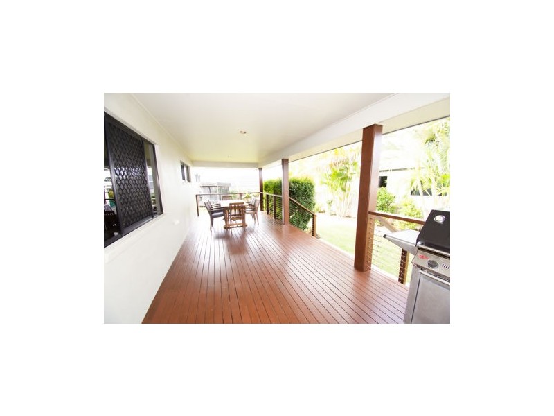 3 WEBB CRT, Rural View QLD 4740