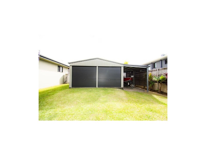3 WEBB CRT, Rural View QLD 4740