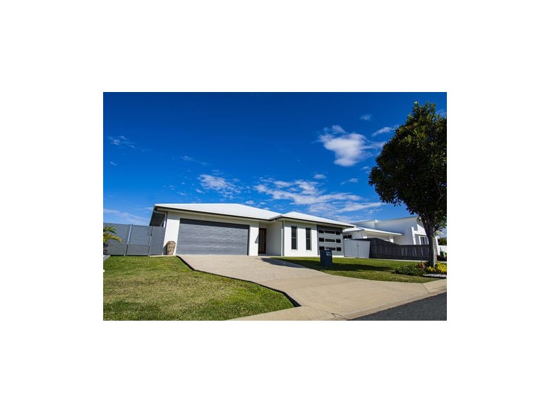 17 Grangewood Avenue, Richmond QLD 4740