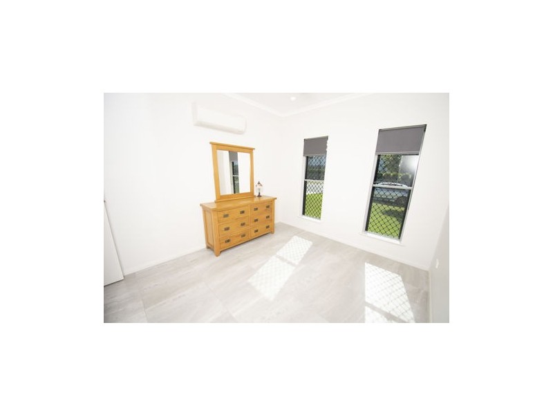 17 Grangewood Avenue, Richmond QLD 4740