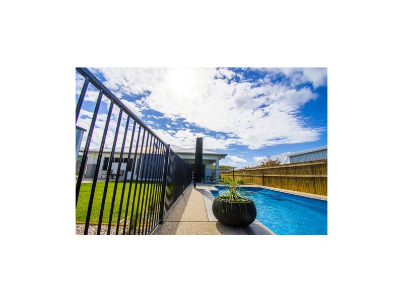 17 Grangewood Avenue, Richmond QLD 4740