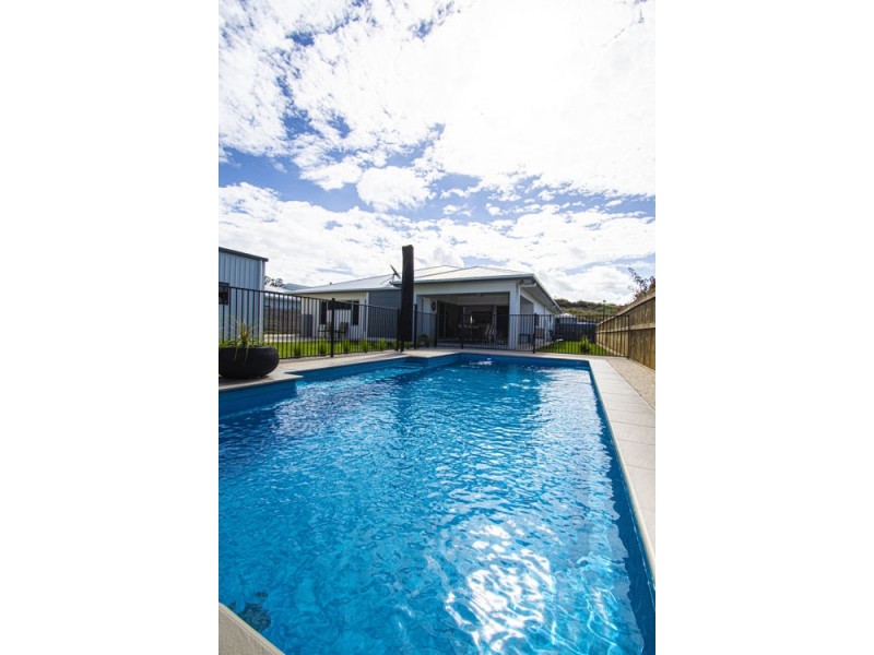 17 Grangewood Avenue, Richmond QLD 4740