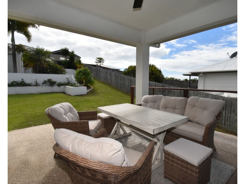 47 DOUGLAS CRESCENT, Rural View QLD 4740