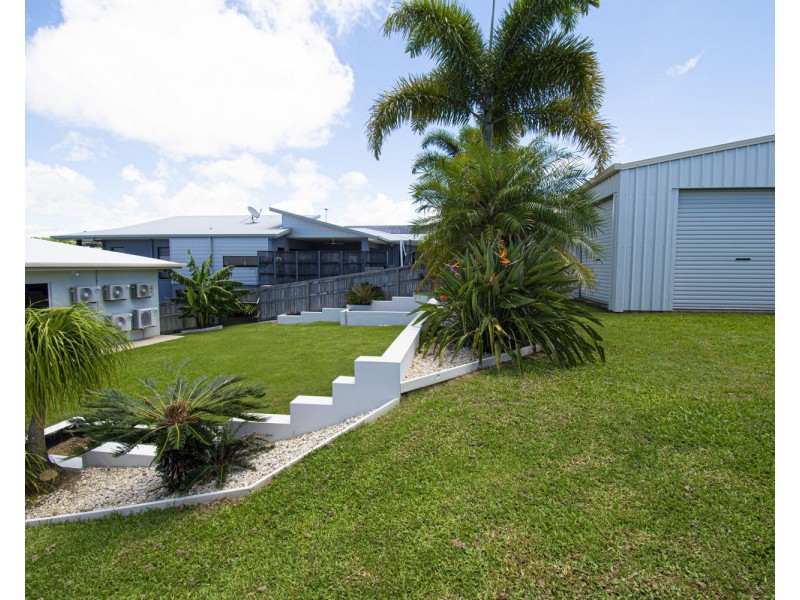 47 DOUGLAS CRESCENT, Rural View QLD 4740